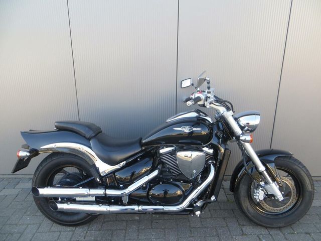 suzuki - new-intruder-m-800