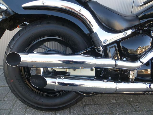 suzuki - new-intruder-m-800