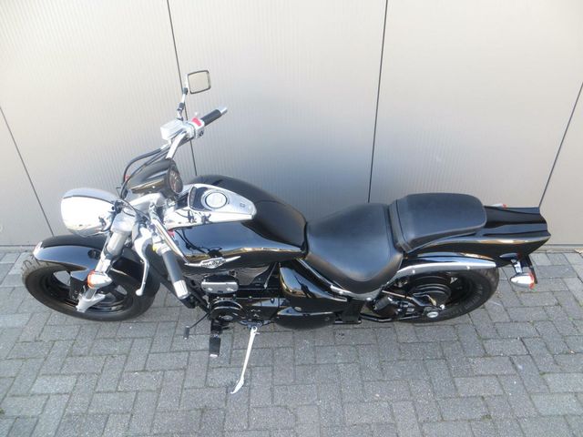 suzuki - new-intruder-m-800