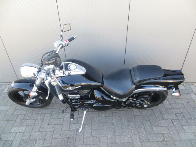suzuki - new-intruder-m-800
