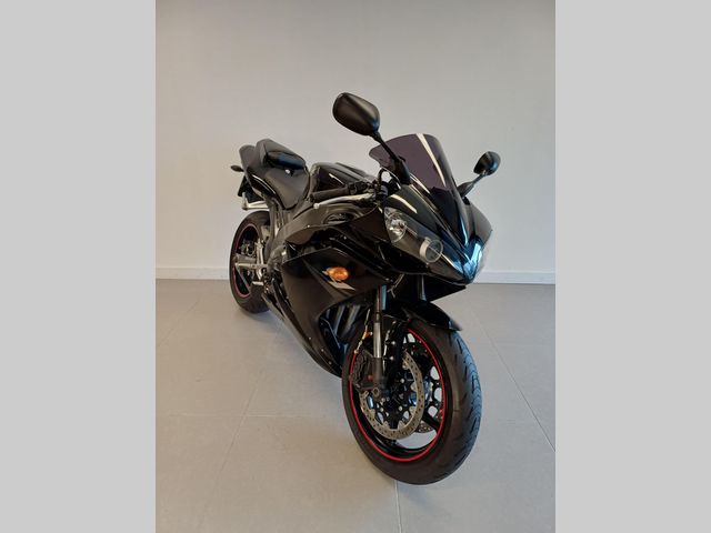 yamaha - yzf-r1