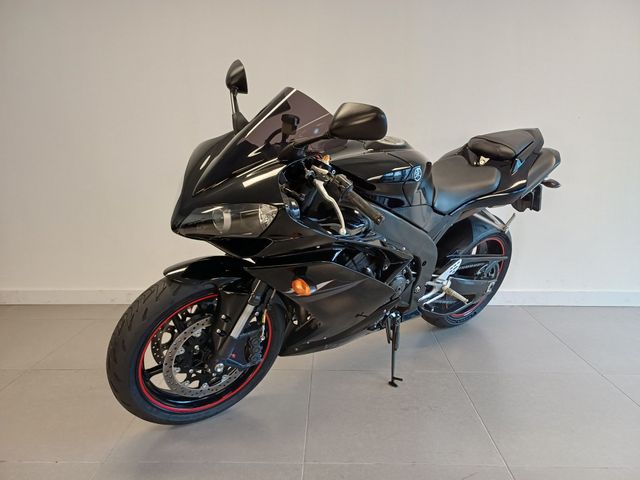 yamaha - yzf-r1