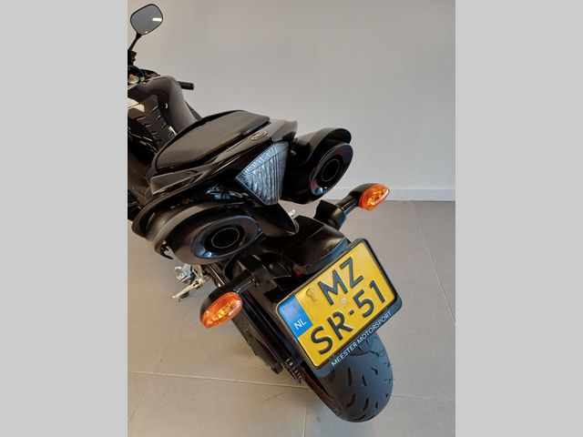 yamaha - yzf-r1
