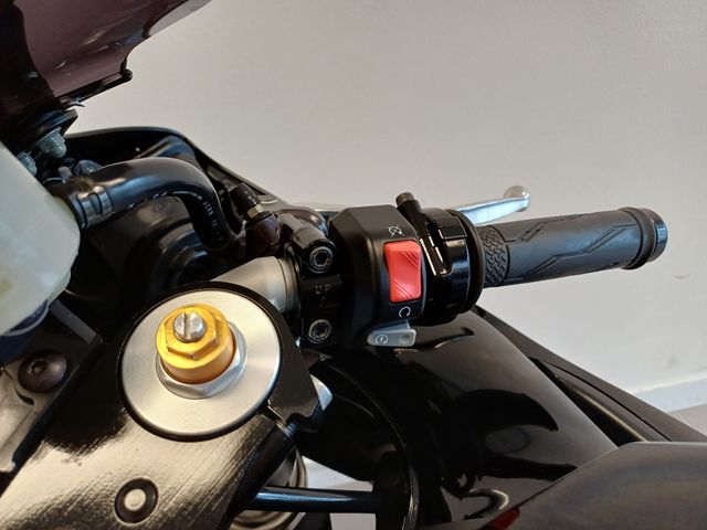 yamaha - yzf-r1