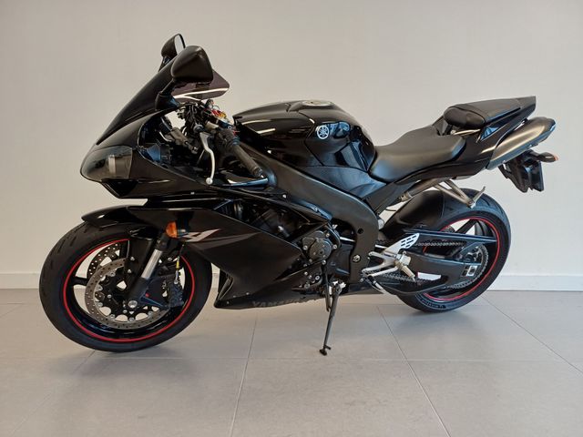 yamaha - yzf-r1