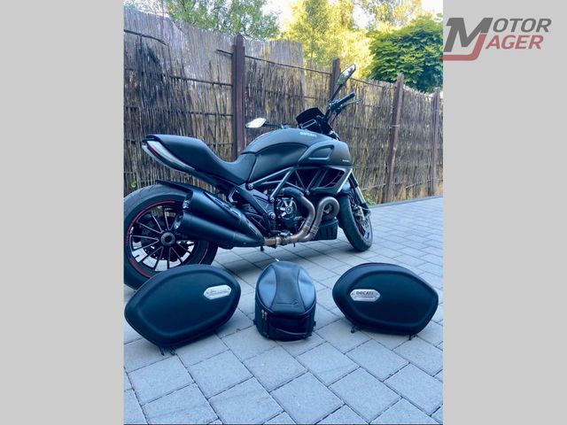 ducati - diavel-carbon