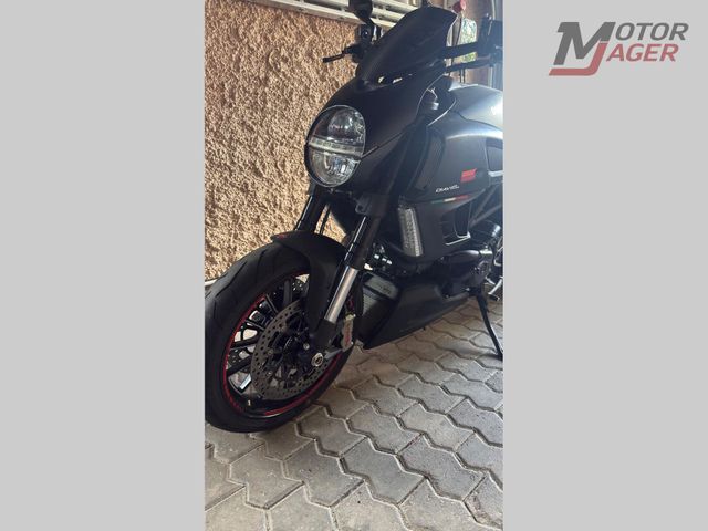 ducati - diavel-carbon