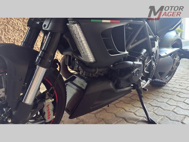 ducati - diavel-carbon