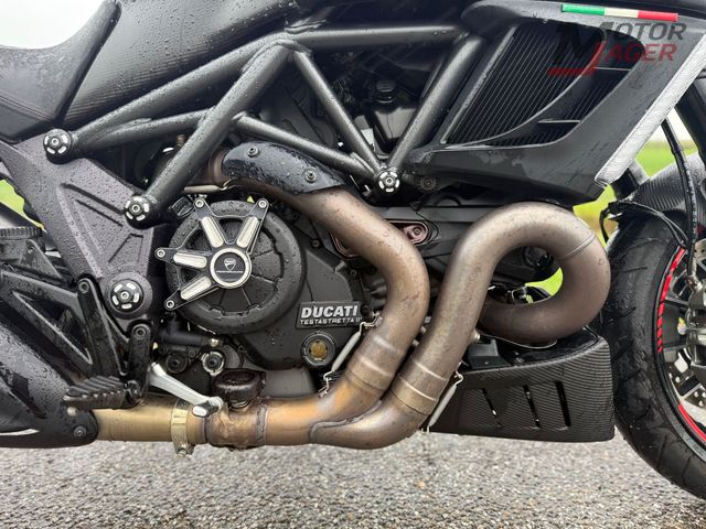 ducati - diavel-carbon