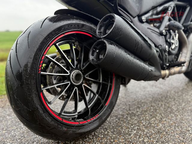 ducati - diavel-carbon