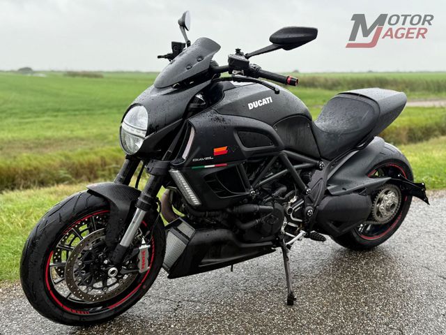 ducati - diavel-carbon