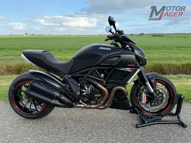ducati - diavel-carbon