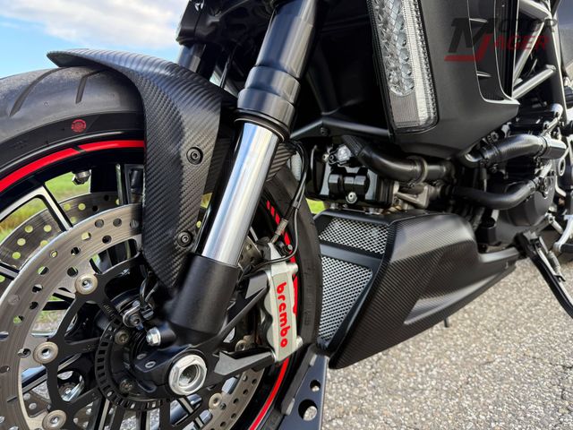 ducati - diavel-carbon