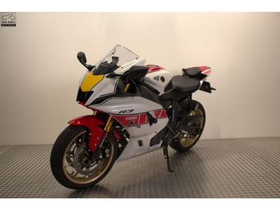YAMAHA R7 WORLD GP 60th ANNIVERSARY – foto 3