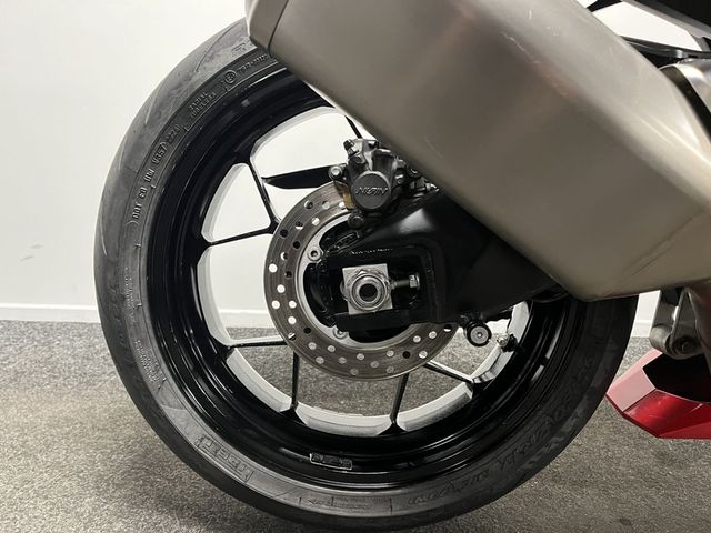 honda - cbr-1000-rr-fireblade