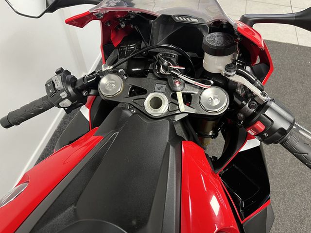 honda - cbr-1000-rr-fireblade