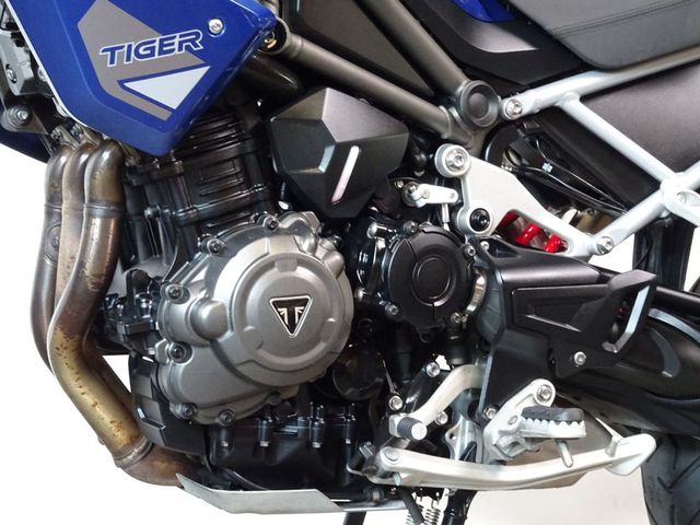 triumph - tiger-1200-gt-pro