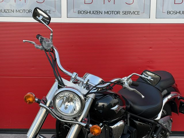 kawasaki - vn-900-classic