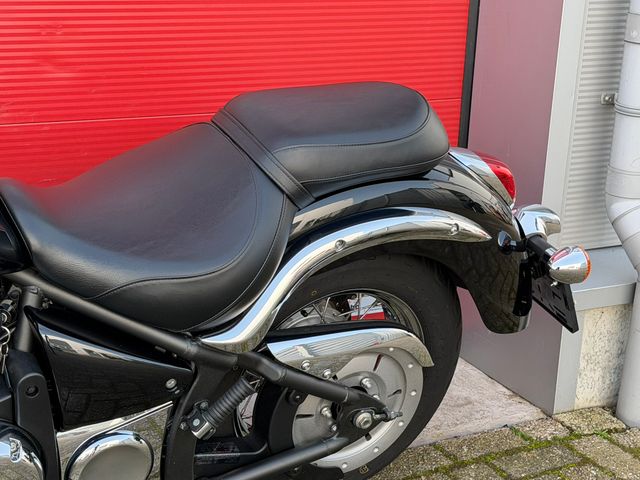kawasaki - vn-900-classic