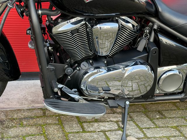 kawasaki - vn-900-classic