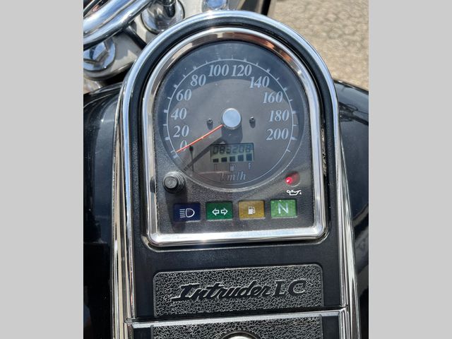 suzuki - 1500-intruder-lc