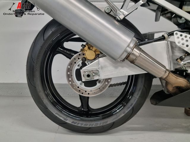 honda - cbr-900-rr-fireblade