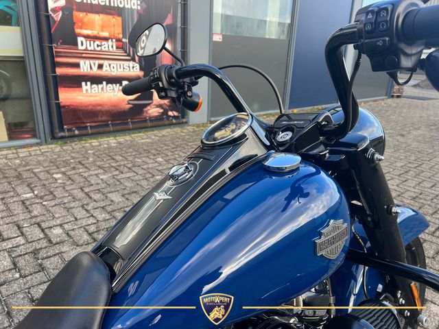 harley-davidson - roadking-special-114