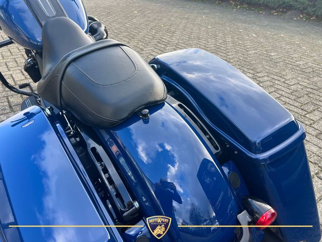 harley-davidson - roadking-special-114