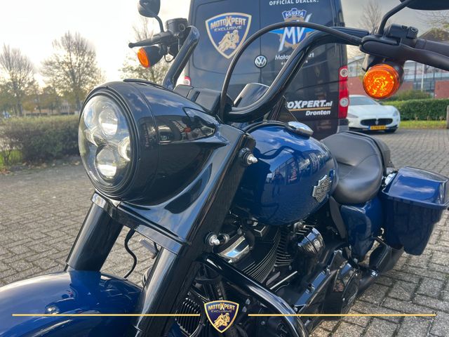 harley-davidson - roadking-special-114