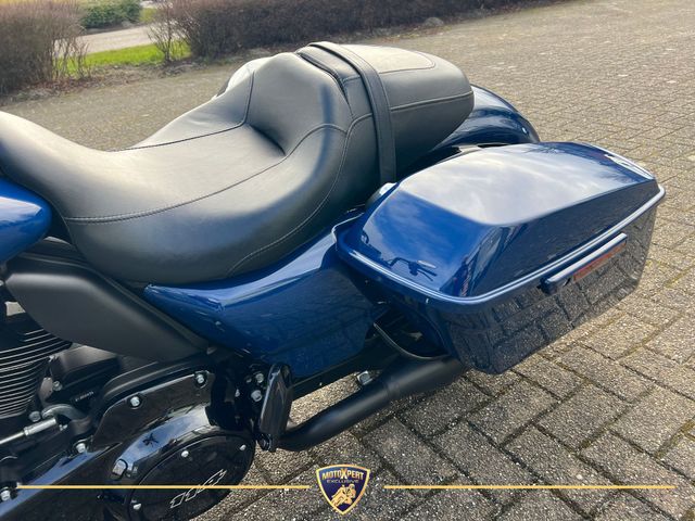 harley-davidson - roadking-special-114