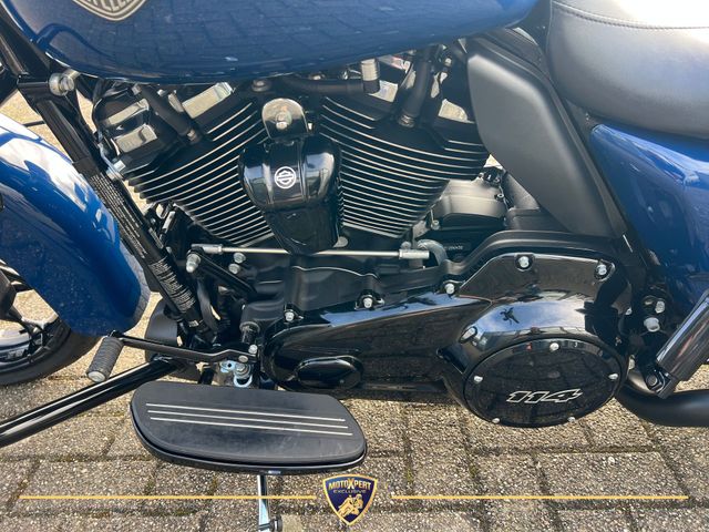 harley-davidson - roadking-special-114