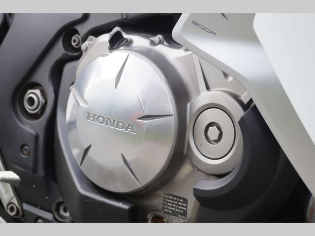 honda - vfr-1200-f