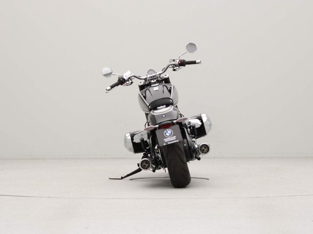 bmw - r-18-100-years