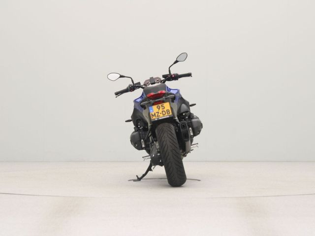 bmw - r-1300-r