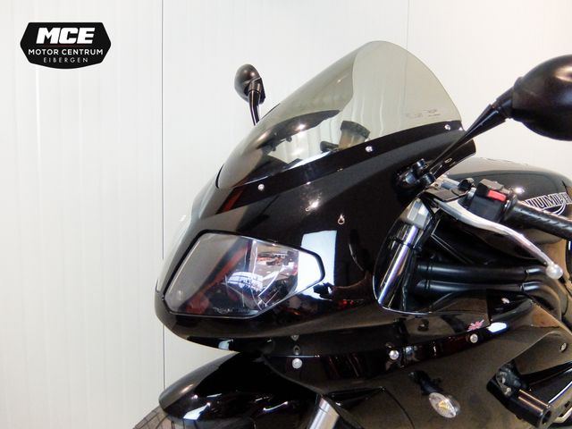 triumph - daytona-955i