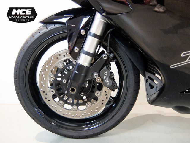 triumph - daytona-955i