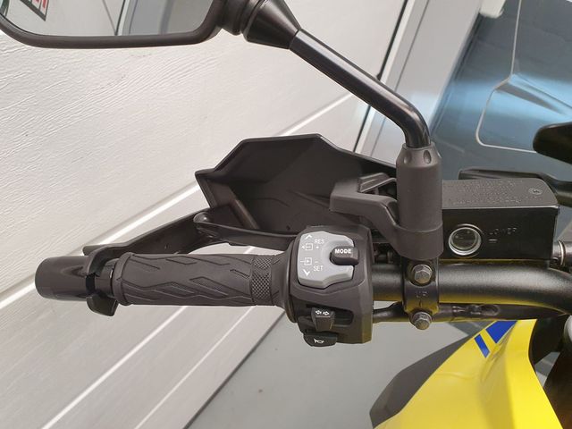 suzuki - v-strom-1050-a