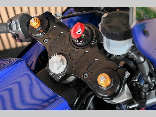 yamaha - r7