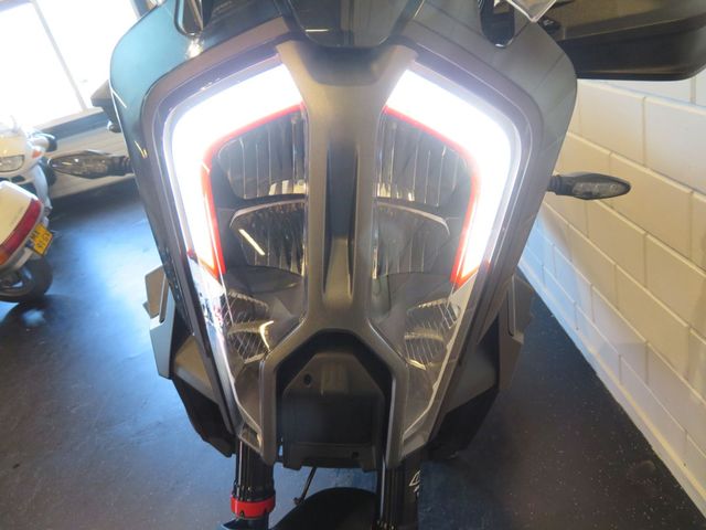 ktm - 1290-super-adventure-s
