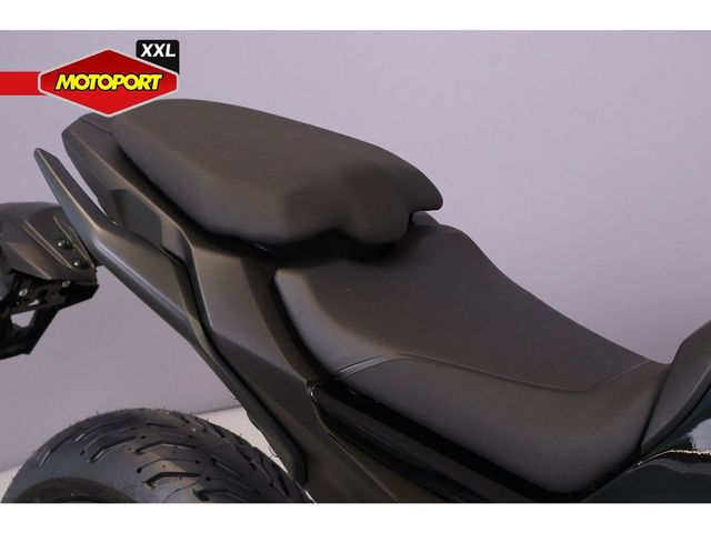 yamaha - tracer-7