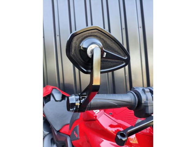 ducati - streetfighter-v4