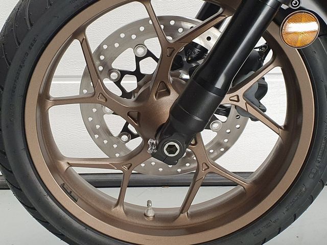 honda - cmx-1100-rebel-dct