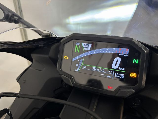 kawasaki - ninja-zx-6r