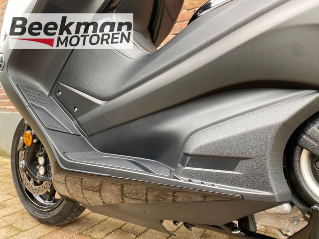 yamaha - xp-530-t-max
