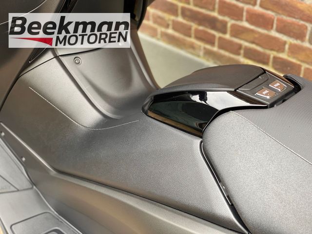 yamaha - xp-530-t-max