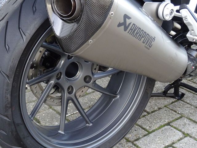 bmw - r-1200-rs