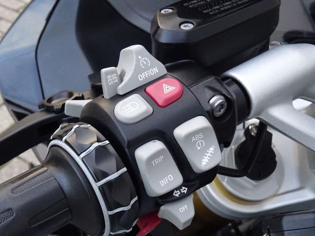 bmw - r-1200-rs