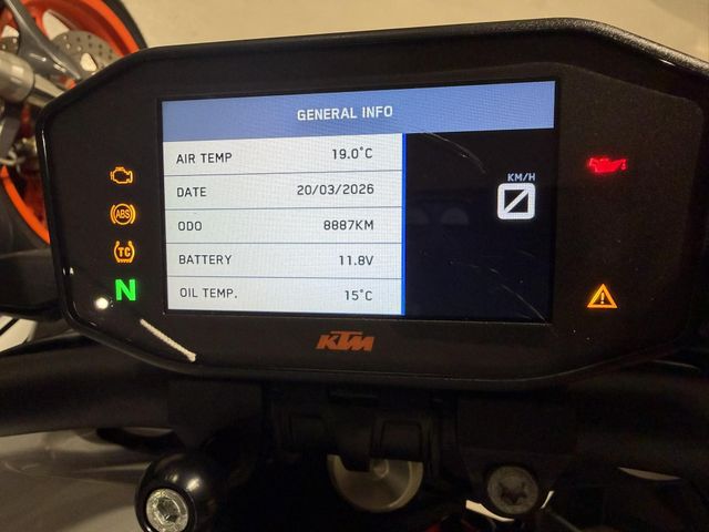 ktm - 1290-super-duke-r