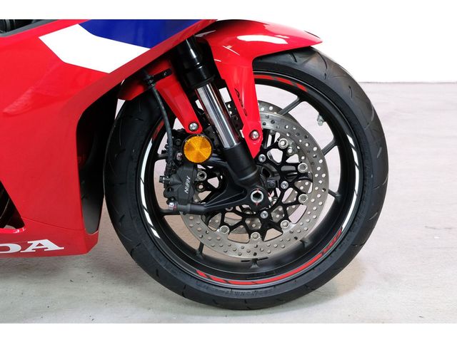 honda - cbr-650-r