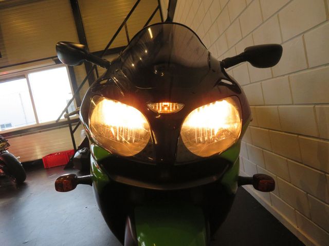 kawasaki - zx-9r-ninja
